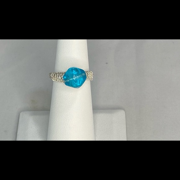 Handmade Ring Glass Bead Silver Tone Wire - Picture 4 of 11